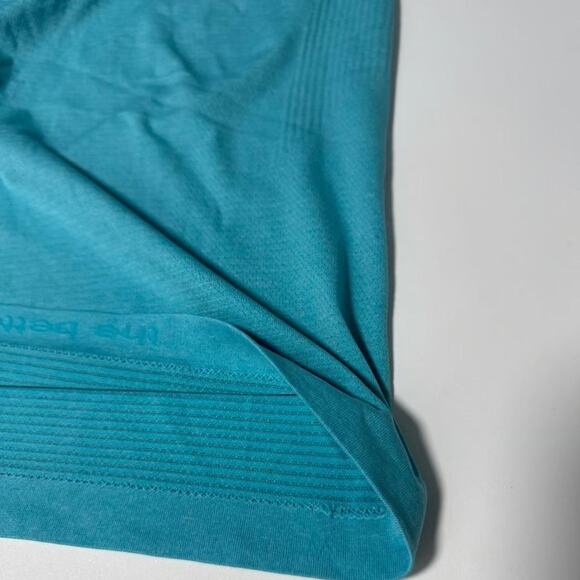 Lululemon Vent Tech Short Sleeve Shirt - Picture 4 of 4